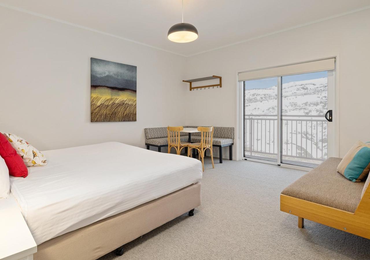 Guthega Inn Perisher Valley Eksteriør billede