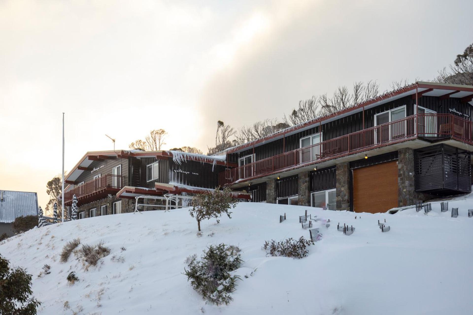 Guthega Inn Perisher Valley Eksteriør billede